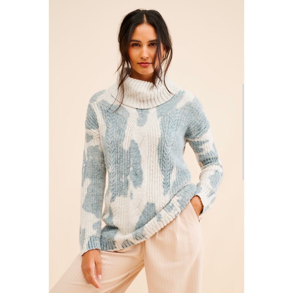 Pilcro by Anthropologie Spotted Turtleneck Sweater.  Size XS. Retails $170